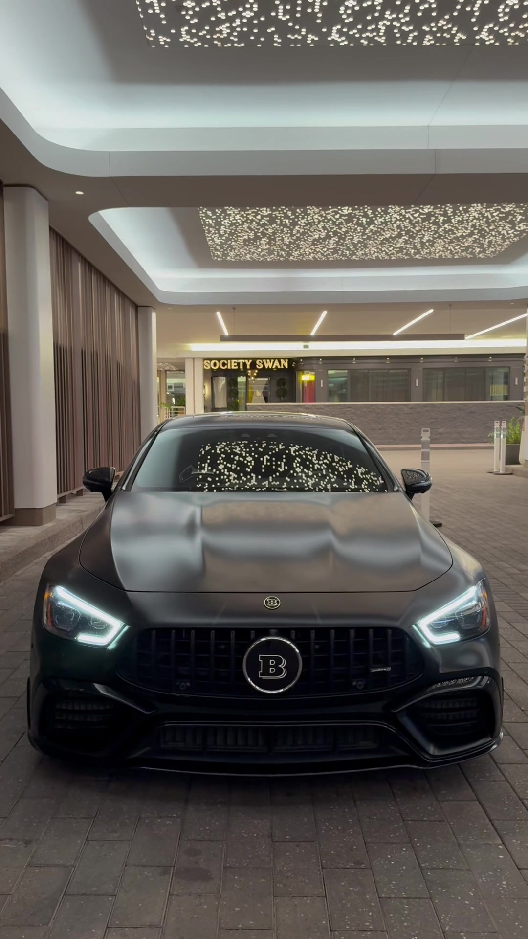Front view of the matte black GT 63 S